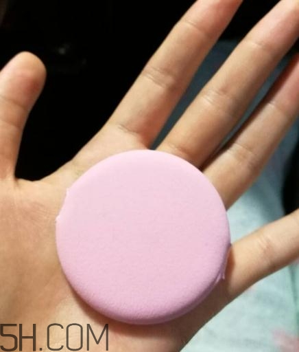 春紀(jì)新彈力氣墊霜好用嗎？春紀(jì)新彈力氣墊霜評(píng)測(cè)