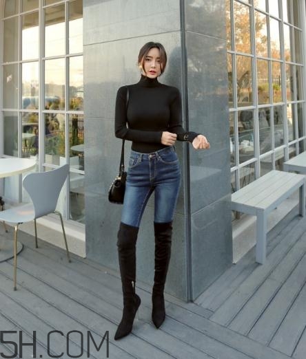 冬天穿牛仔褲配什么鞋子？冬天牛仔褲搭配鞋子圖片