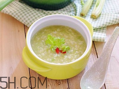吃什么會(huì)導(dǎo)致頭痛？緩解頭痛的方法有哪些？