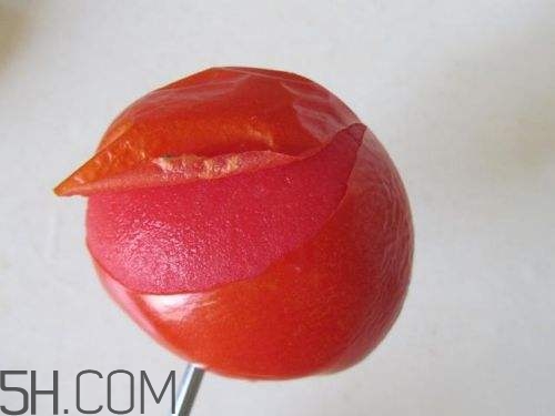 如何快速給西紅柿去皮？西紅柿怎么去皮比較快？