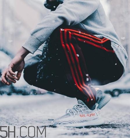 yeezy boost 350 v2 blue tint藍(lán)斑馬國內(nèi)發(fā)售店鋪有哪些？