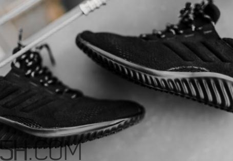 adidas alphabounce阿爾法小椰子皮質(zhì)版本什么時候發(fā)售？