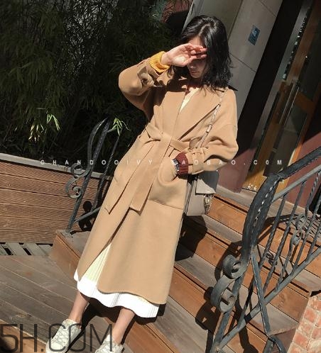 雙面呢大衣會掉毛嗎？雙面呢大衣掉毛怎么辦？