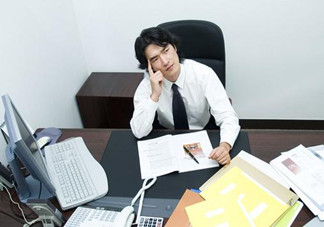 生活壓力大沒心思上班怎么辦？怎么緩解上班族的精神壓力？
