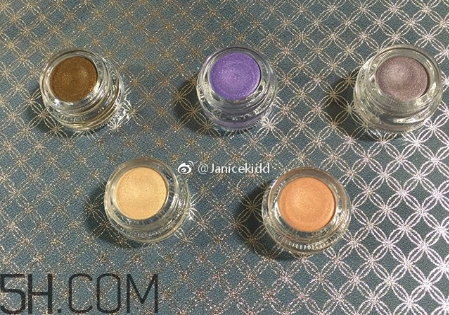suqqu2018春季彩妝多少錢？suqqu化妝品產(chǎn)品介紹
