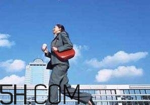 上班族怎么正確睡午覺？怎么正確的在公司睡午覺？