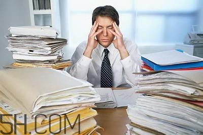 什么樣的人會得焦慮癥？焦慮癥如果不治會好嗎？