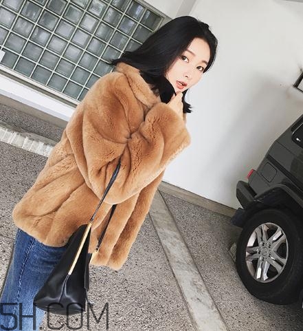 兔毛皮草發(fā)黃怎么處理？兔毛皮草怎么存放？