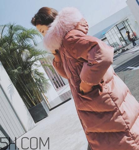 白鴨絨羽絨服多少錢？白鴨絨羽絨服600多貴嗎？