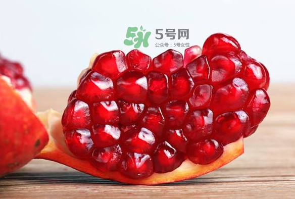 吃石榴籽有什么好處？吃石榴籽有副作用嗎？