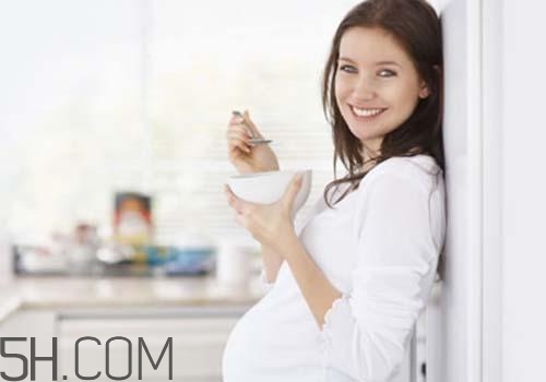 孕婦對(duì)氣味敏感怎么辦？孕婦對(duì)氣味敏感是懷男孩嗎？