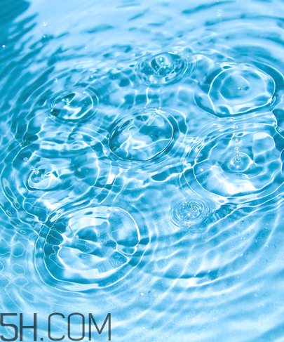 雙氧水會腐蝕皮膚嗎？雙氧水會揮發(fā)嗎？