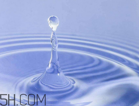 雙氧水會腐蝕銀耳釘嗎？雙氧水會腐蝕木板嗎？