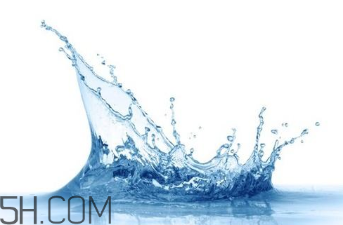 雙氧水能洗傷口嗎？雙氧水能祛痘嗎？