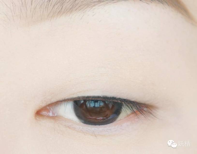 實(shí)用的五種眼線(xiàn)畫(huà)法 眼線(xiàn)防暈染方法