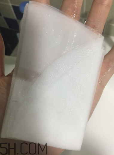 百雀羚小雀幸面膜是補(bǔ)水面膜嗎？什么功效？