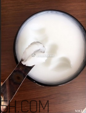 ysl名模肌密卸妝膏好用嗎？卸妝膏適合卸哪個(gè)部位？