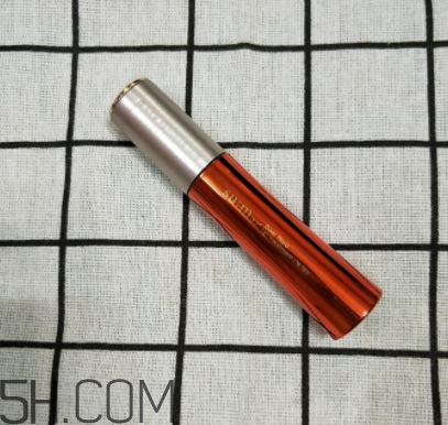 sum37呼吸唇釉是什么香味？香味好聞嗎？