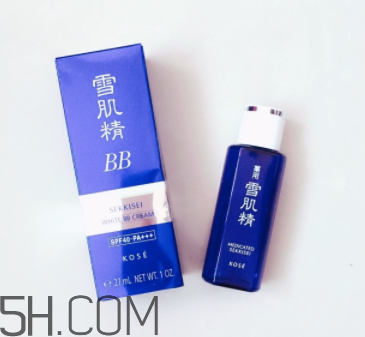 雪肌精化妝水適合干皮嗎？適合痘肌嗎？