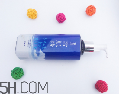 雪肌精化妝水適合干皮嗎？適合痘肌嗎？
