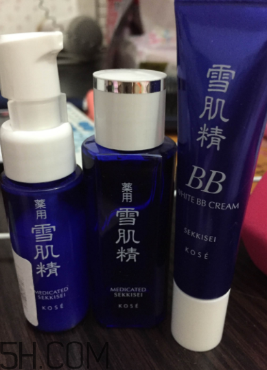 日本雪肌精bb護(hù)膚套裝有什么？適合什么膚質(zhì)？