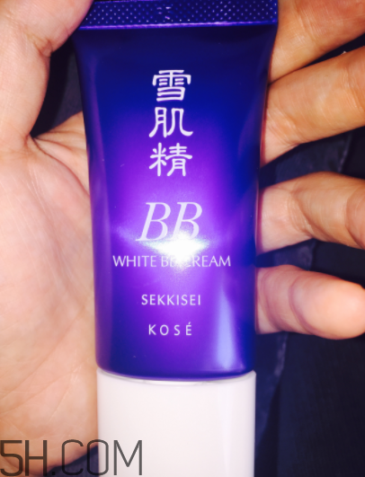 雪肌精美白BB霜含酒精嗎？敏感皮能用嗎？