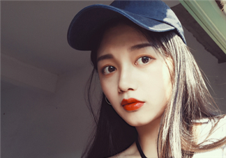 中午睡覺要卸妝嗎？怎么避免帶妝睡覺的危害？