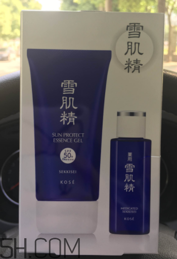 雪肌精防曬啫喱是化學防曬嗎？有刺激嗎？