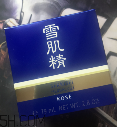 雪肌精菁華凝霜什么成分？有什么功效？
