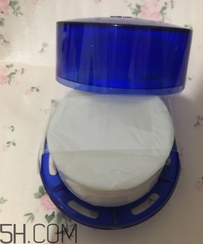 雪肌精泡沫洗顏皂適合干皮嗎？洗后緊繃嗎？