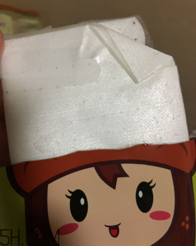 詩婷露雅奇異果面膜薄不??？是蠶絲面膜嗎？