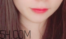 mac和ysl口紅哪個好？mac口紅和圣羅蘭口紅對比