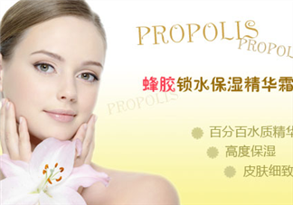 保濕效果好的護膚品有哪些？國產(chǎn)護膚品哪個牌子好用？