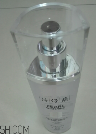 片仔癀珍珠亮膚水適合油皮嗎？適合夏季嗎？