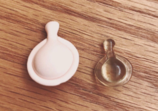 伊麗莎白雅頓眼部精華液油不油？長脂肪粒嗎？
