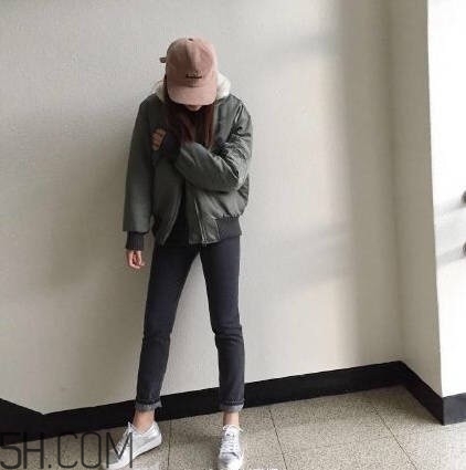 羽絨服怎么穿不顯胖？冬季好看的女裝羽絨服時尚搭配
