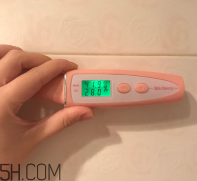 蘭蔻美膚修護(hù)美容液可以代替乳液嗎？什么功效？