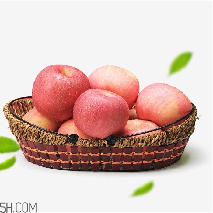 蘋(píng)果和葡萄能帶皮吃嗎？蘋(píng)果與葡萄的清洗方法是什么？