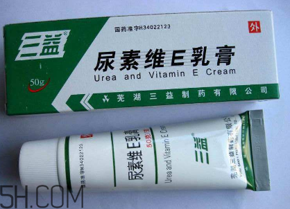 尿素維e乳膏的作用 尿素維e乳膏能治眼袋嗎？