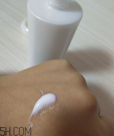 萱姿抗皺緊致滲透乳多少錢？萱姿抗皺緊致滲透乳價格