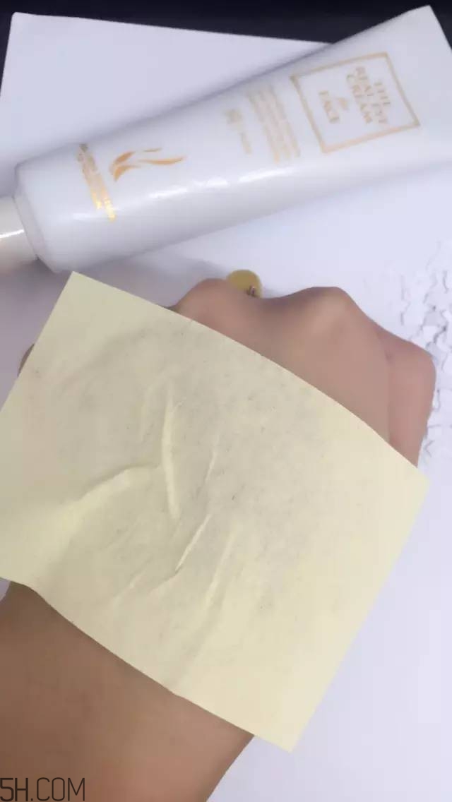 眼霜需要早晚都用嗎？ahc第五代眼霜效果怎么樣？