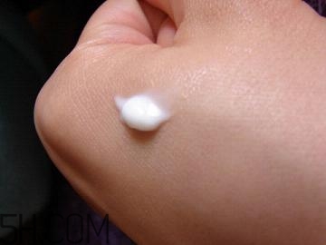 雪花秀眼霜怎么用？雪花秀閃理眼霜使用心得