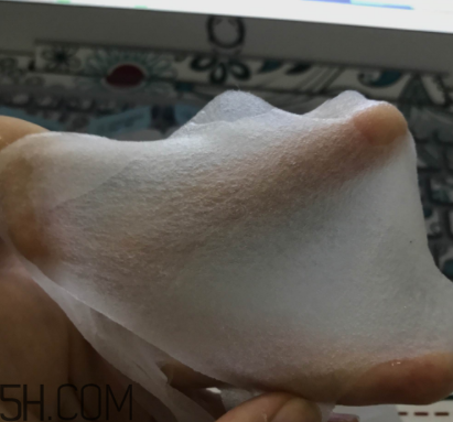 透真玻尿酸面膜過(guò)敏嗎？透真玻尿酸面膜含酒精嗎？
