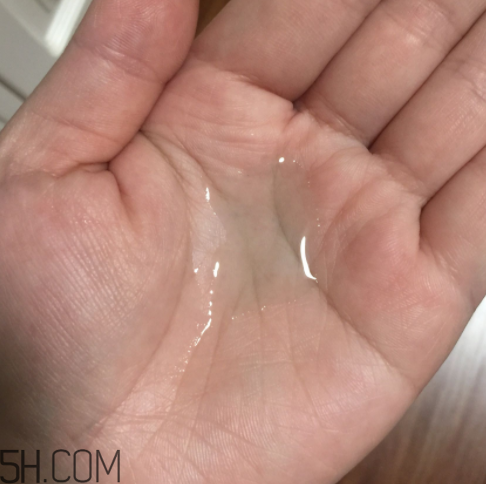 薇姿藍(lán)水是清潔水嗎？薇姿藍(lán)水適合敏感肌嗎？