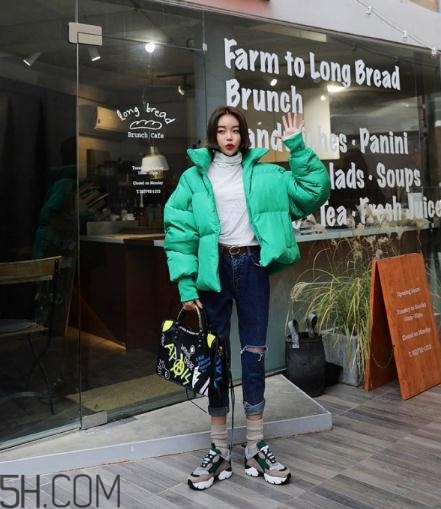 面包服搭配什么鞋子？面包服搭配鞋子圖片