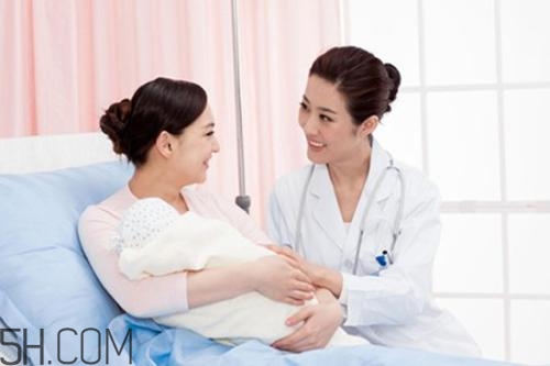 順產(chǎn)時(shí)吃什么補(bǔ)充體力？生孩子時(shí)可以吃東西嗎？