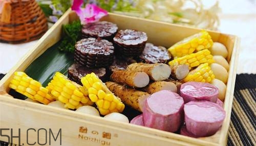 冬季飲食的注意事項是什么？冬季下雪天該如何穿衣？