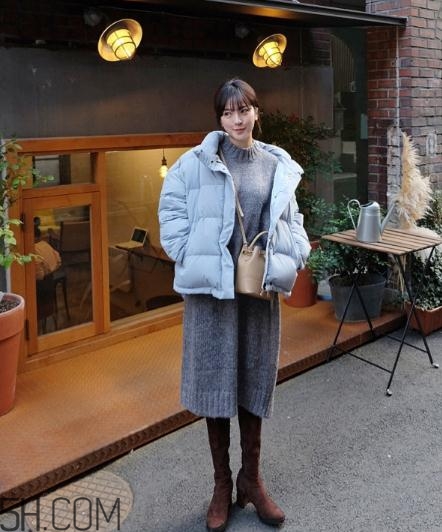 藍(lán)色面包服怎么搭配？塑造冬日運(yùn)動活力