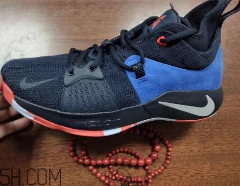 nike pg 2 okc保羅二代戰(zhàn)靴實(shí)物什么樣？