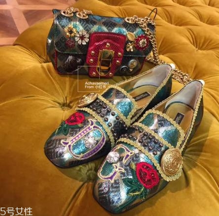 杜嘉班納包包專柜價(jià)格 這款萬(wàn)元包包一定要買(mǎi)